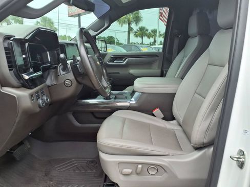 Used 2023 Chevrolet Silverado 1500 LTZ AWD/4WD image 25