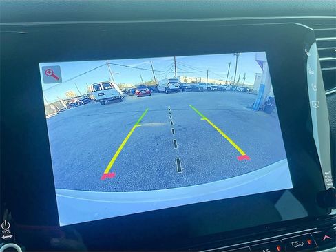 Used 2024 Jeep Wagoneer 4WD w/ Premium Group I image 14