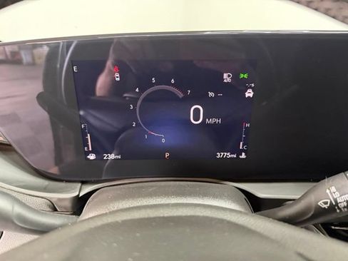 Used 2025 Buick Envista Preferred w/ Convenience I Package FWD image 25