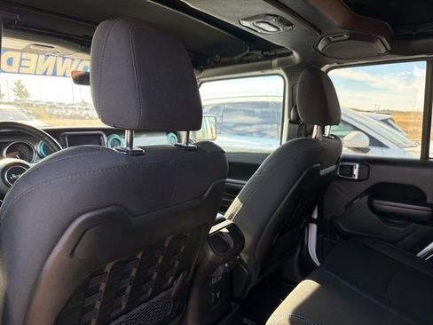 Used 2021 Jeep Wrangler Unlimited Rubicon 4xe w/ Cold Weather Group image 35