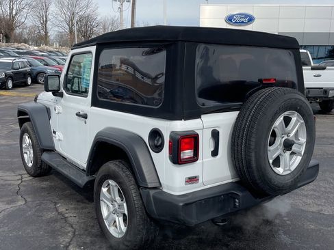Used 2023 Jeep Wrangler Sport S image 7