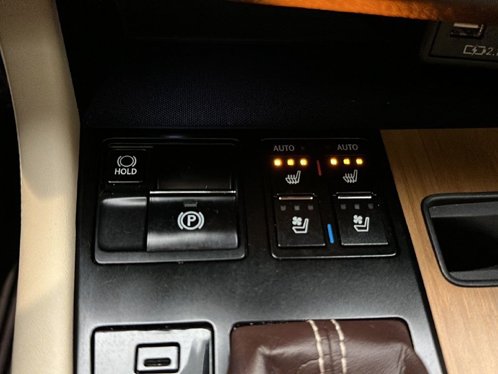 Used 2020 Lexus RX 350 AWD w/ Premium Package image 31
