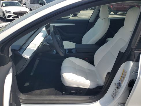 Used 2023 Tesla Model 3 Standard Range RWD image 14