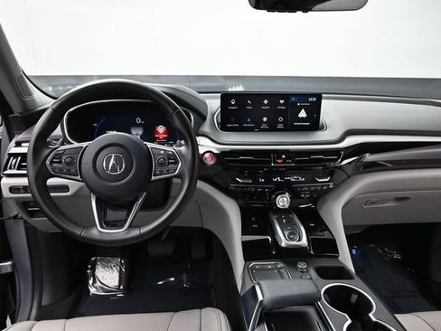 Used 2024 Acura MDX FWD w/ Technology Package image 18