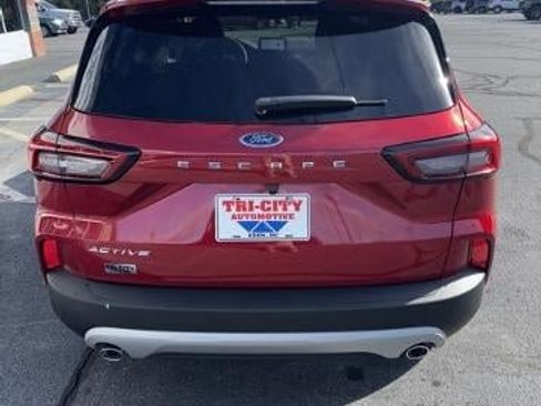New 2026 Ford Escape Active w/ Cold Weather Package image 7