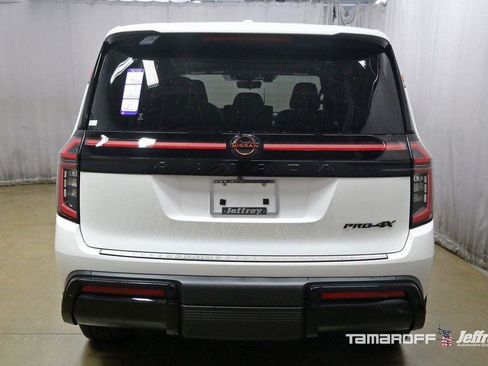 New 2025 Nissan Armada PRO-4X w/ Pro-4X Premium Package image 15
