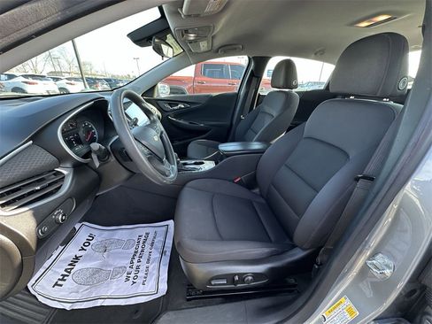Used 2023 Chevrolet Malibu LT image 11