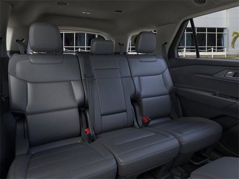 New 2026 Ford Explorer Active w/ Active Comfort Package image 11