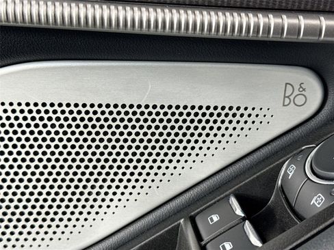 Used 2025 Ford Explorer ST image 29