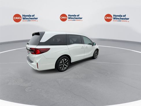 Certified 2026 Honda Odyssey EX-L image 8