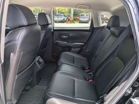 Certified 2023 Honda HR-V LX image 13