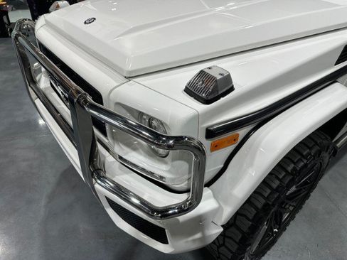Used 2017 Mercedes-Benz G 63 AMG 4MATIC image 15