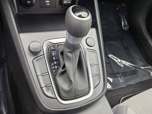 Used 2023 Hyundai Kona SEL FWD image 17