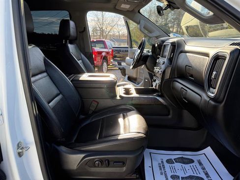 Used 2020 GMC Sierra 2500 Denali w/ Denali Ultimate Package image 17
