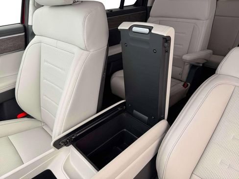 New 2026 Hyundai Santa Fe Calligraphy w/ Tow & Go Package image 19