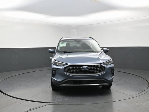 Used 2025 Ford Escape Platinum AWD/4WD image 4