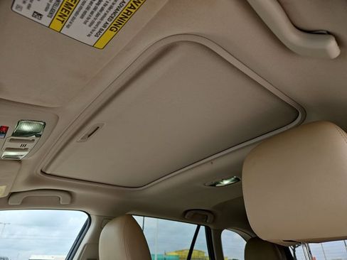 Used 2018 Subaru Outback 3.6R Limited image 15