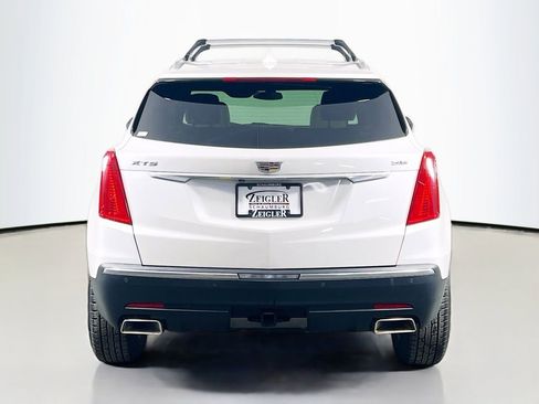 Used 2017 Cadillac XT5 FWD image 6