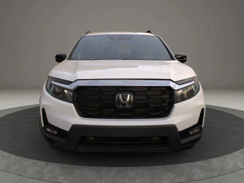 Used 2022 Honda Passport Elite image 11