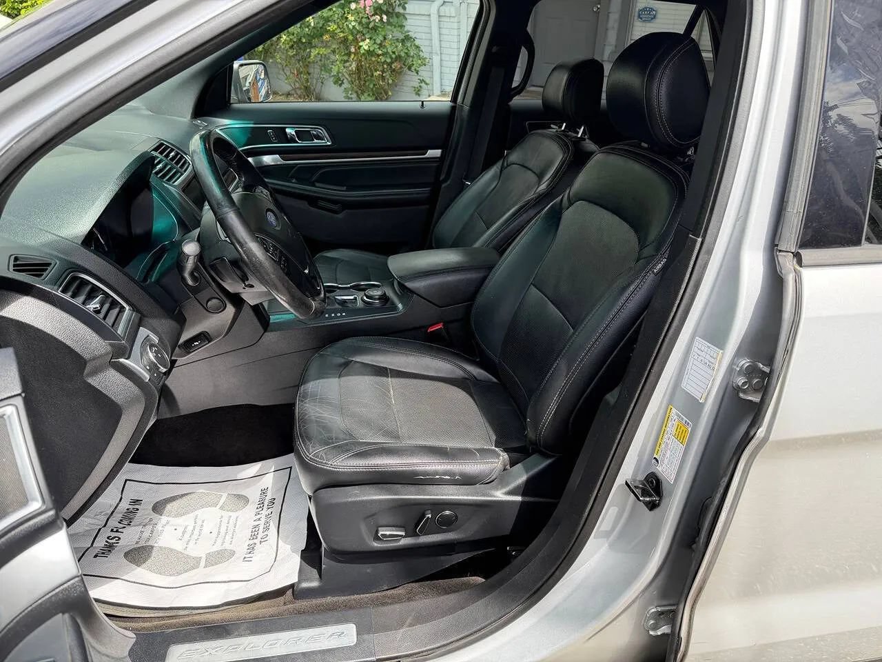 Used 2016 Ford Explorer Limited AWD/4WD image 27