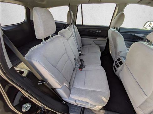 Used 2019 Honda Pilot EX image 21