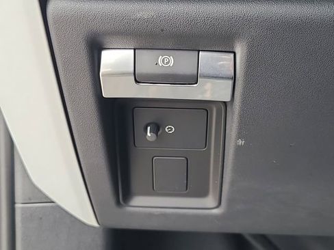 Used 2025 Land Rover Defender 110 S AWD/4WD image 20