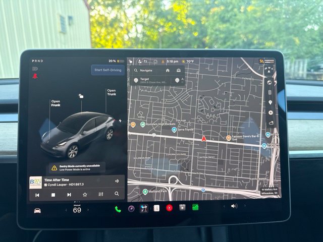 Used 2021 Tesla Model Y Long Range AWD/4WD image 28