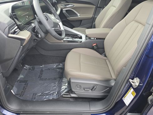 New 2025 Audi Q5 Premium Plus image 19