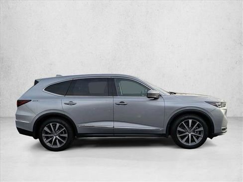 Certified 2025 Acura MDX FWD w/ Technology Package image 4