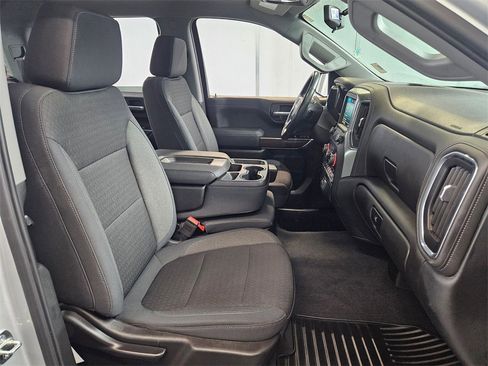 Used 2019 Chevrolet Silverado 1500 LT w/ All-Star Edition image 18