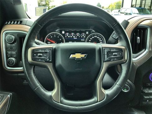 Used 2021 Chevrolet Silverado 1500 High Country w/ Technology Package image 14