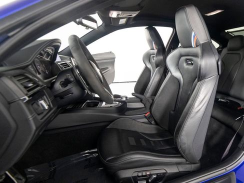 Used 2019 BMW M4 CS w/ Executive Package RWD image 32