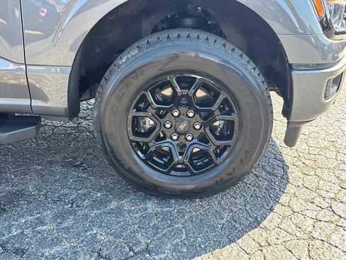 Used 2025 Ford F150 XLT w/ Equipment Group 302A MID AWD/4WD image 10