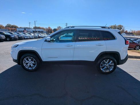 Used 2014 Jeep Cherokee Latitude w/ Cold Weather Group image 4