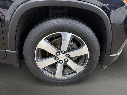 Used 2018 Chevrolet Traverse LT FWD image 48