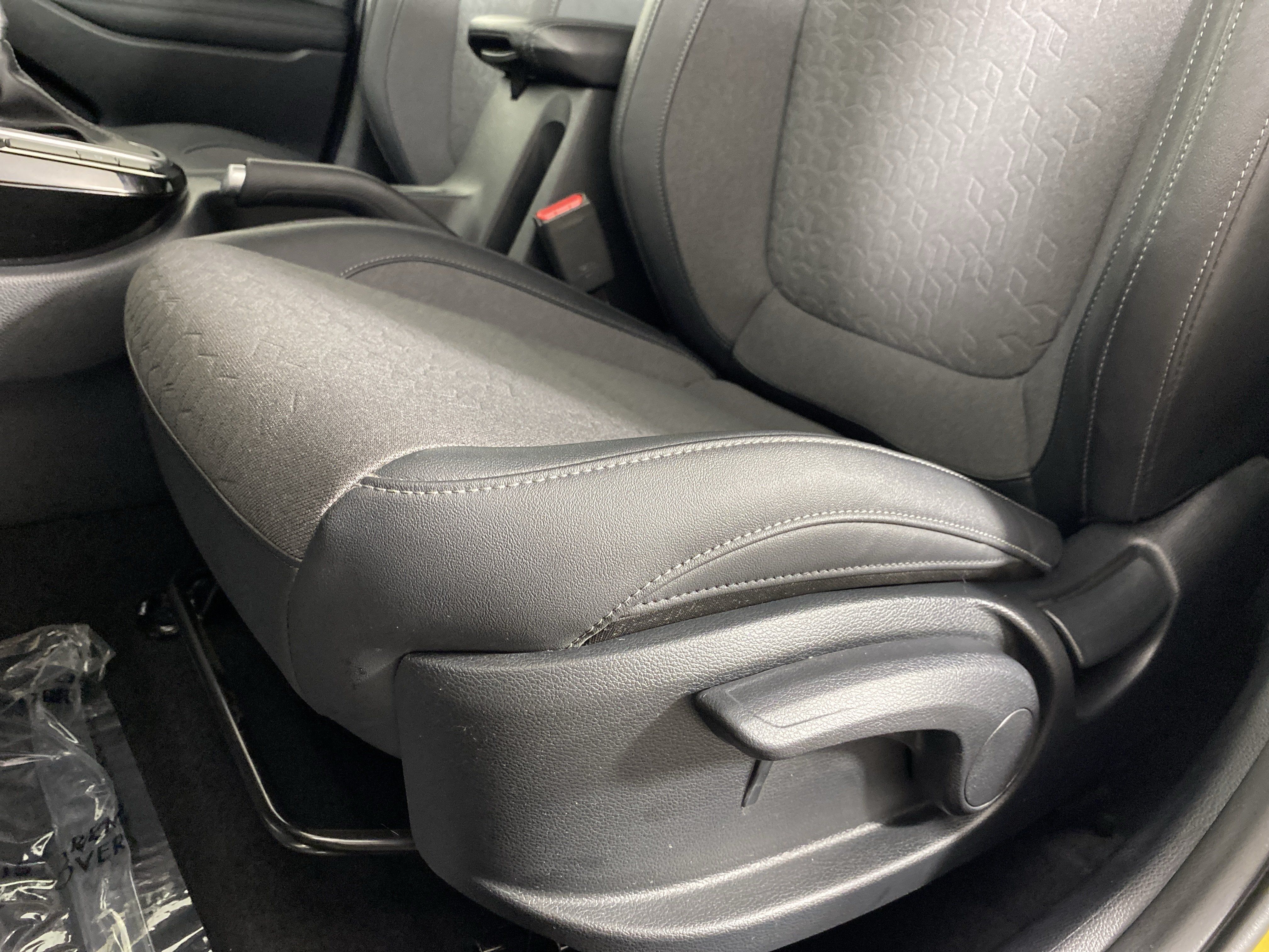 Used 2024 Kia Seltos S FWD image 18