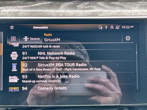 Used 2024 Audi Q8 e-tron Premium Plus image 18