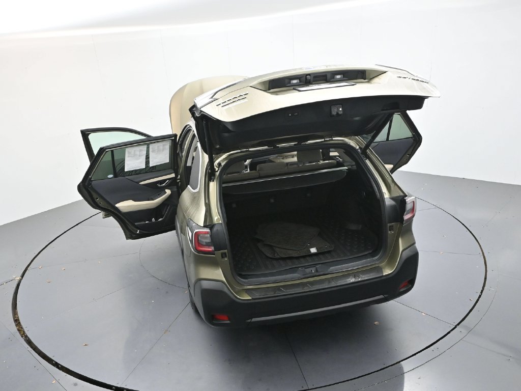 Certified 2025 Subaru Outback Premium AWD/4WD image 36