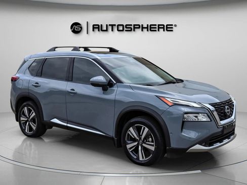 Used 2022 Nissan Rogue Platinum w/ Head-Up Display Package image 11