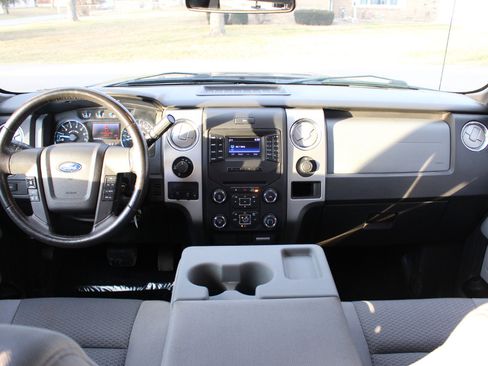 Used 2014 Ford F150 XLT w/ Equipment Group 302A Luxury image 29