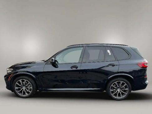 Used 2021 BMW X5 xDrive40i w/ M Sport Package image 4