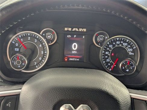 Used 2024 RAM 2500 Big Horn w/ Bed Utility Group image 17