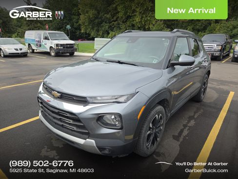 Used 2021 Chevrolet TrailBlazer LT w/ Convenience Package FWD image 1
