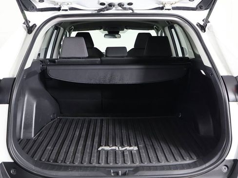 Used 2025 Toyota RAV4 XLE AWD/4WD image 17