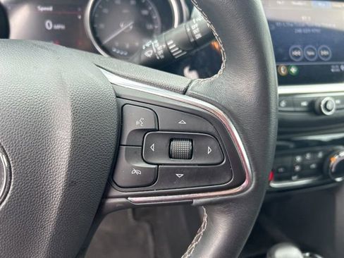 Used 2023 Buick Encore GX Preferred FWD image 12