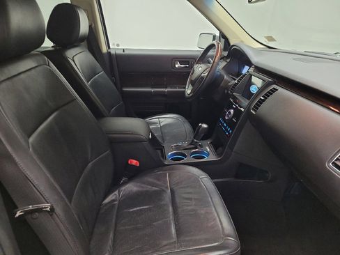 Used 2019 Ford Flex Limited AWD/4WD image 21