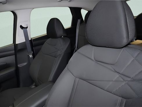 New 2025 Hyundai Tucson SE image 7
