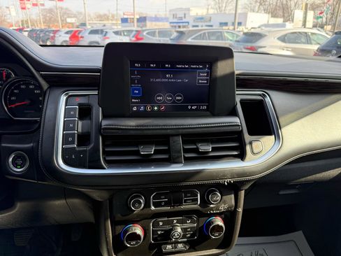 Used 2021 Chevrolet Tahoe 4WD w/ Remote Keyless Entry Package image 16