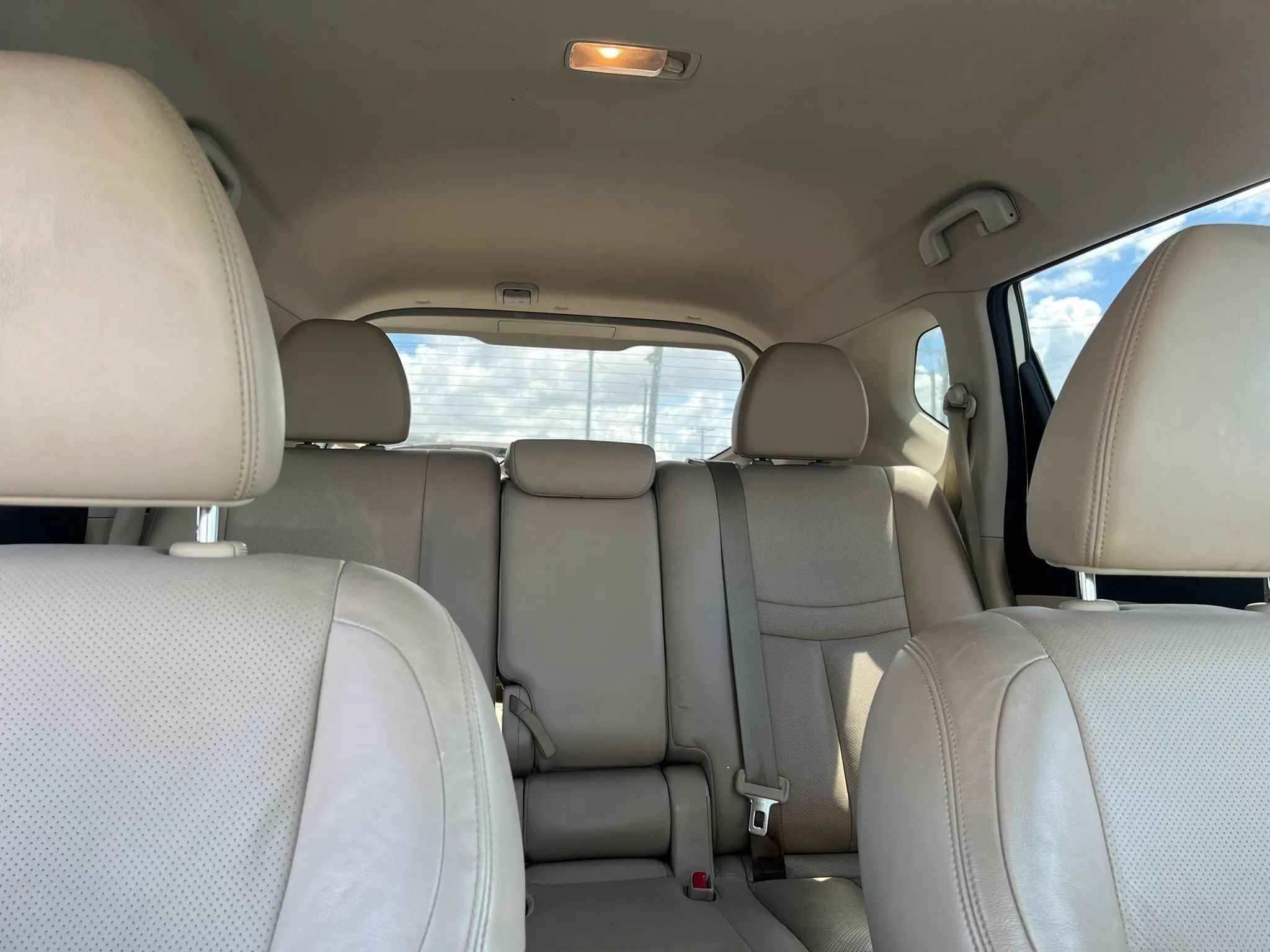 Used 2015 Nissan Rogue SL FWD image 19
