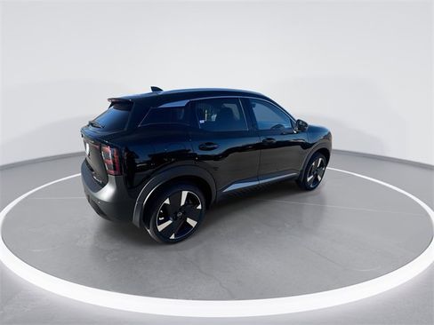 New 2026 Nissan Kicks SR w/ SR Premium Package image 8